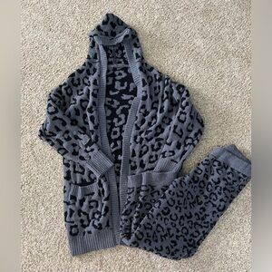 Cheetah Print Lounge Set Cardigan (L/XL) & Pants (M)